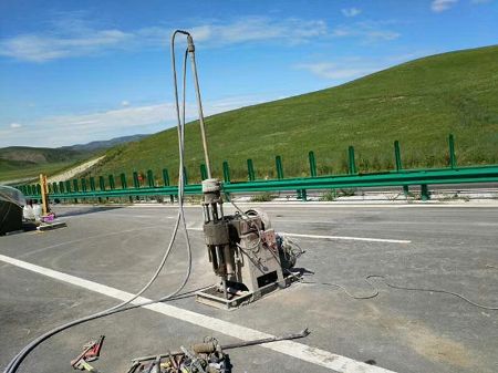 铁东公路地基基础注浆加固